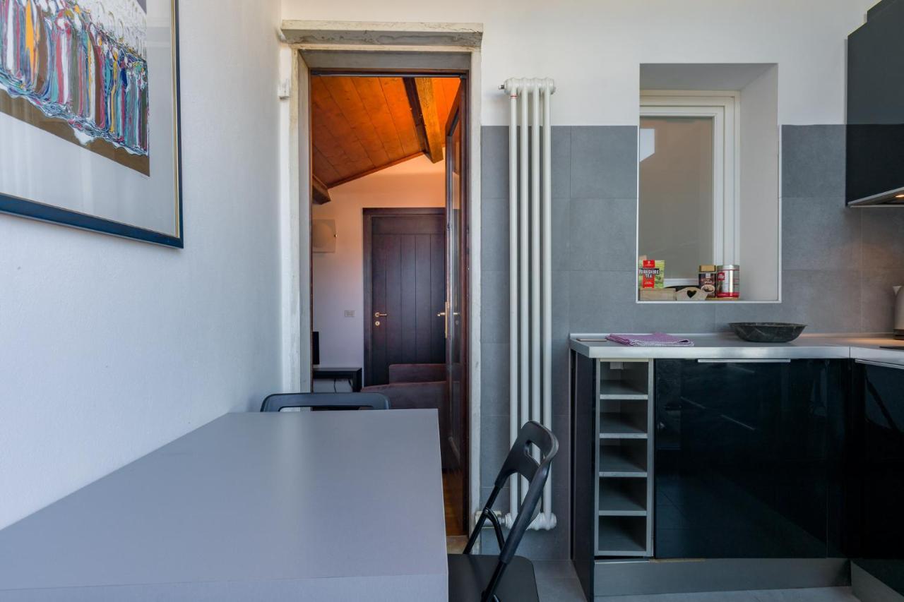 ורונה Central Apartment Behind The Arena מראה חיצוני תמונה